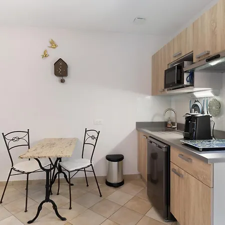 Clem's Apartmán